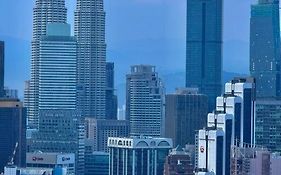 Lucentia Bukitbintang Klccview Infinitypool By Heystay Management